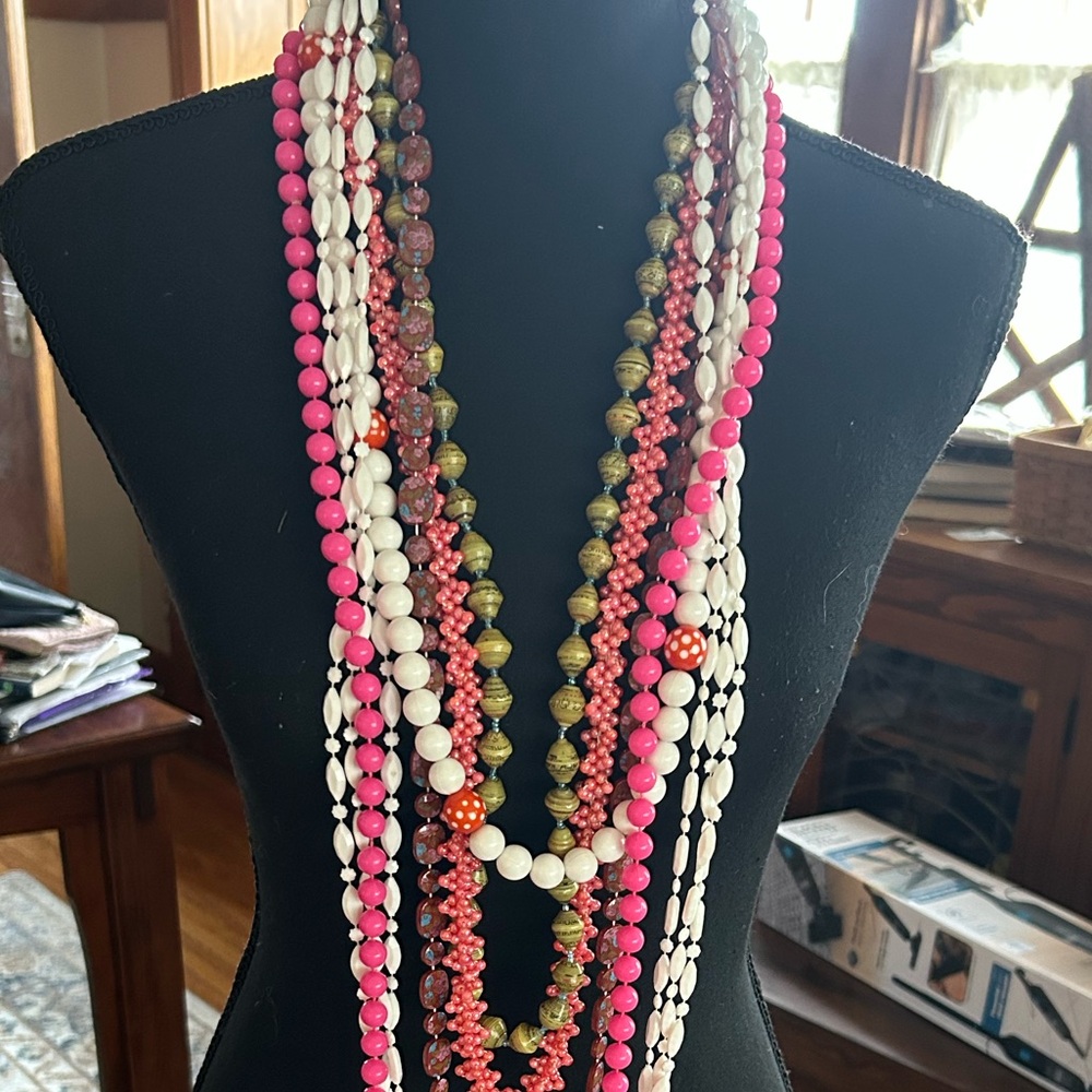 Women's Beaded Necklace Lot